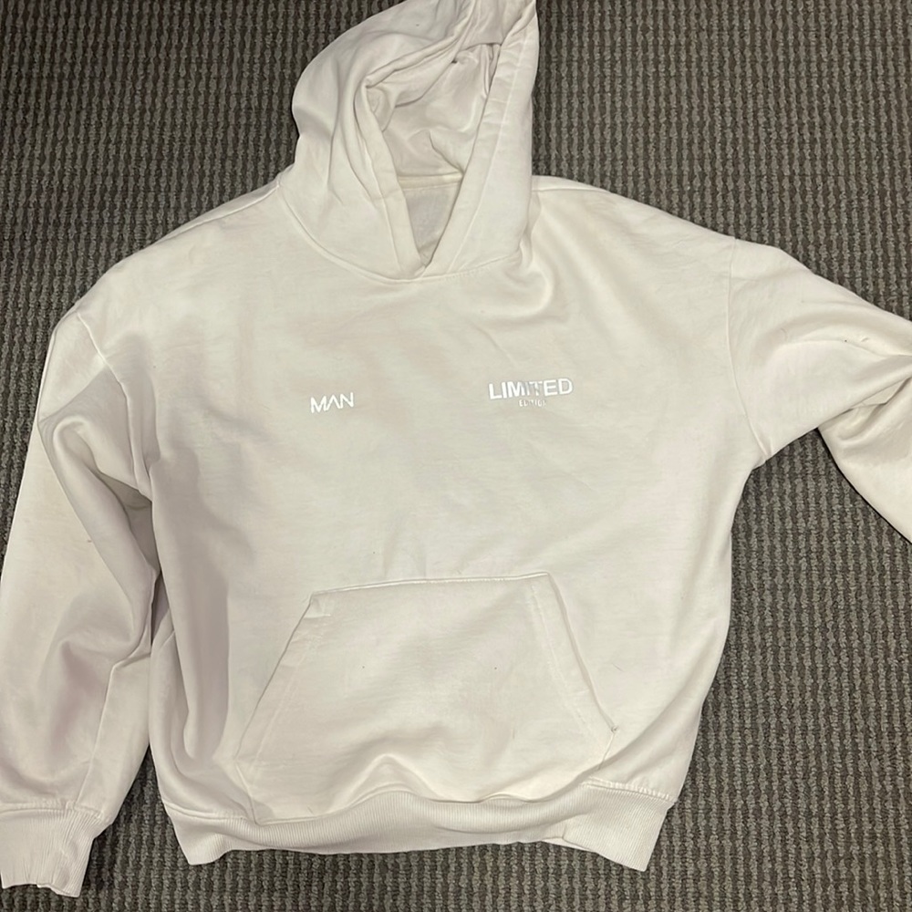 boohoo man sweatshirt